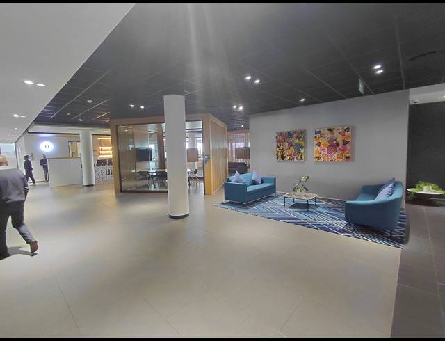 2,495M² OFFICE TO LET IN NOORDWYK